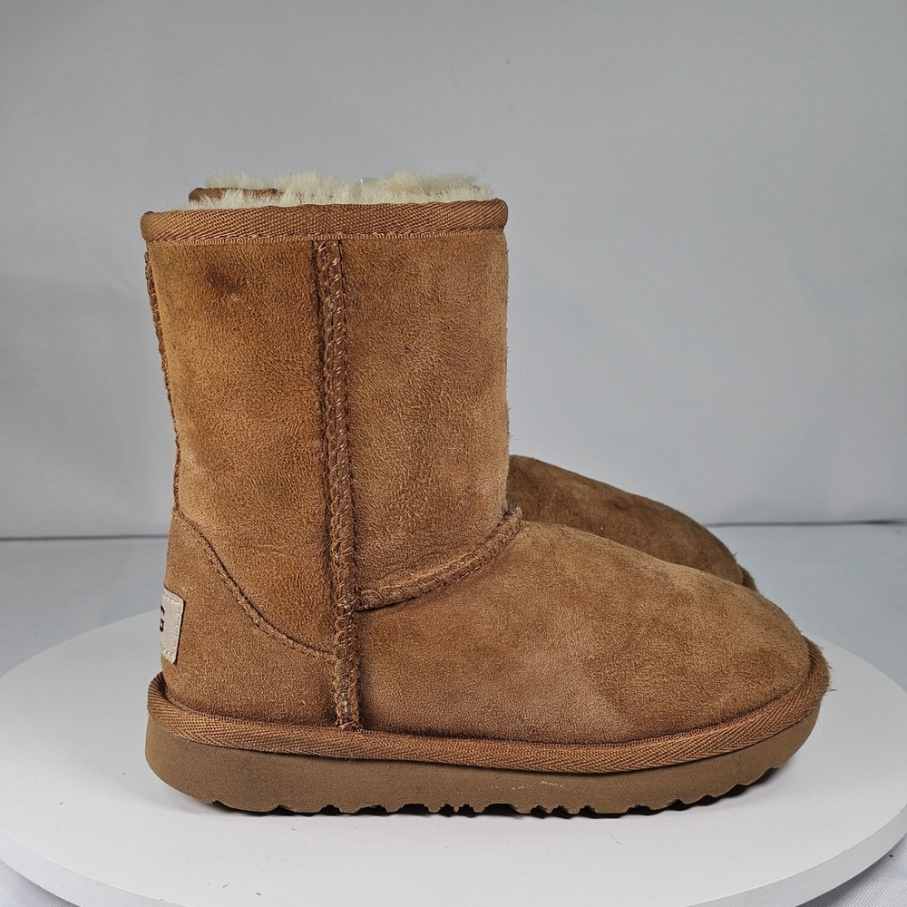 Kids UGG Boots Tan Suede Sheepskin Lined‎ Winter Warm Size 10 - Picture 3 of 7